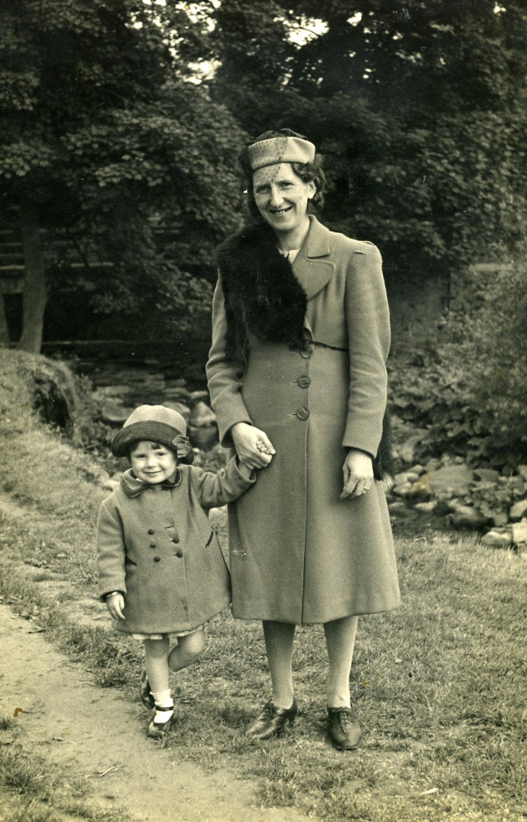 Mum and Me around 1940 (at Water Meetings?)